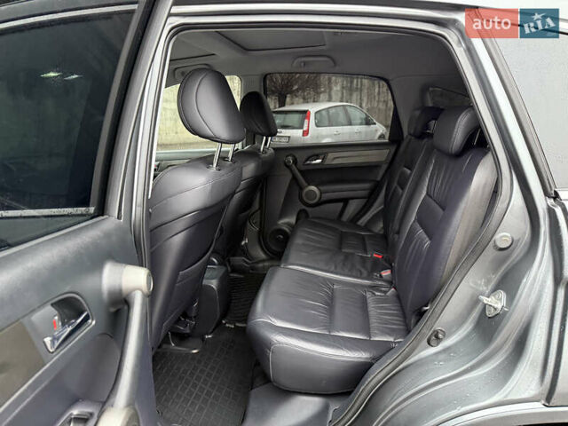 Сірий Хонда СРВ, об'ємом двигуна 2.2 л та пробігом 275 тис. км за 13850 $, фото 43 на Automoto.ua