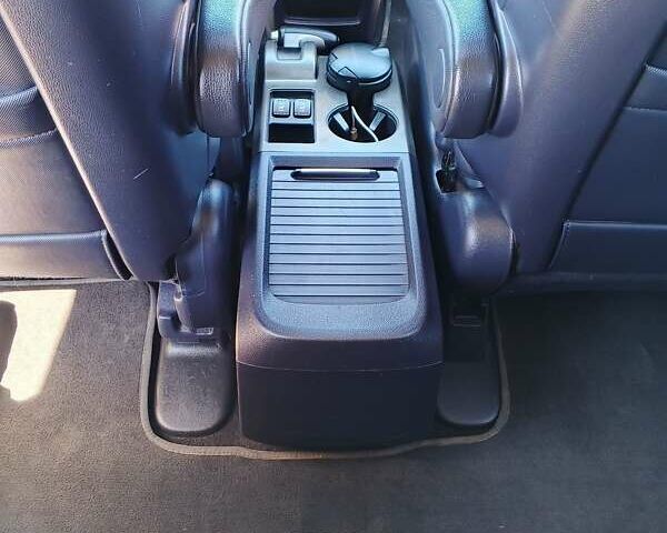 Серый Хонда СРВ, объемом двигателя 2.4 л и пробегом 213 тыс. км за 12500 $, фото 13 на Automoto.ua