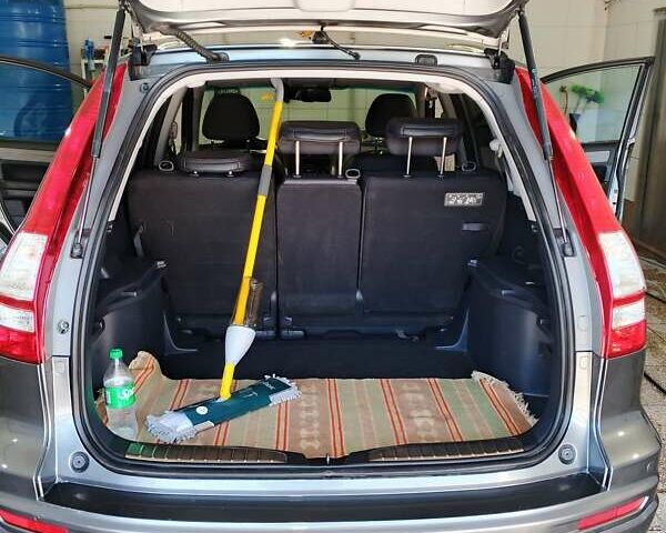 Серый Хонда СРВ, объемом двигателя 2.4 л и пробегом 213 тыс. км за 12500 $, фото 5 на Automoto.ua