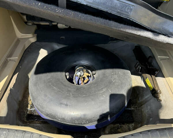 Серый Хонда СРВ, объемом двигателя 2.4 л и пробегом 160 тыс. км за 11000 $, фото 28 на Automoto.ua