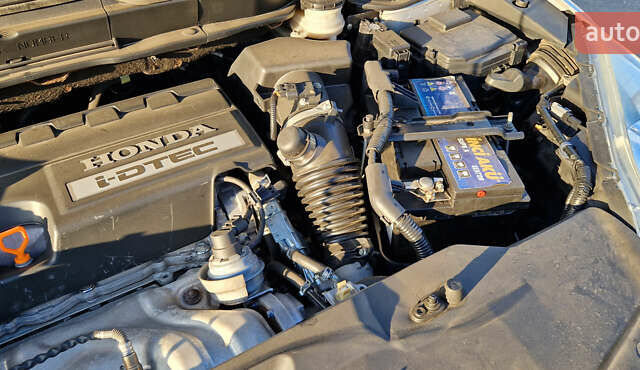 Хонда СРВ 2010 в Днепре (Днепропетровске) на Automoto.ua Серый Хонда СРВ, объемом двигателя 2.2 л и пробегом 229 тыс. км за 13300 $, фото 42 на Automoto.ua