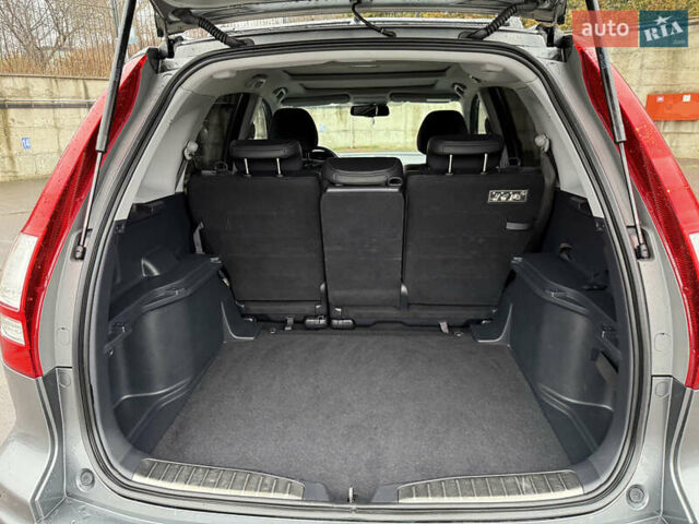 Сірий Хонда СРВ, об'ємом двигуна 2.2 л та пробігом 275 тис. км за 13850 $, фото 38 на Automoto.ua