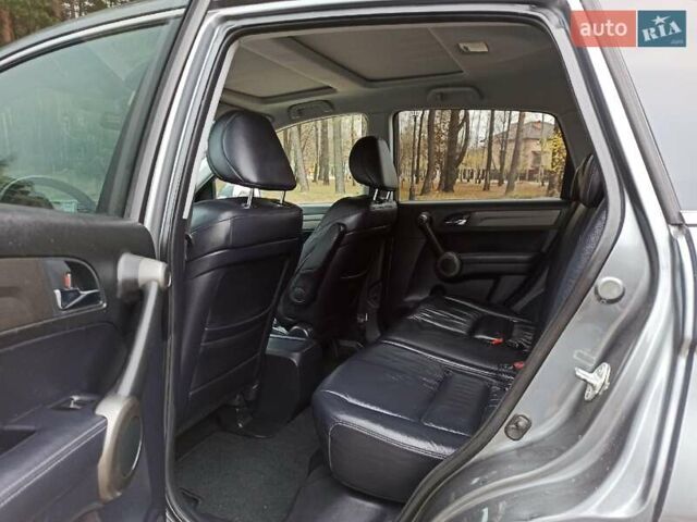 Серый Хонда СРВ, объемом двигателя 2.2 л и пробегом 175 тыс. км за 15450 $, фото 12 на Automoto.ua