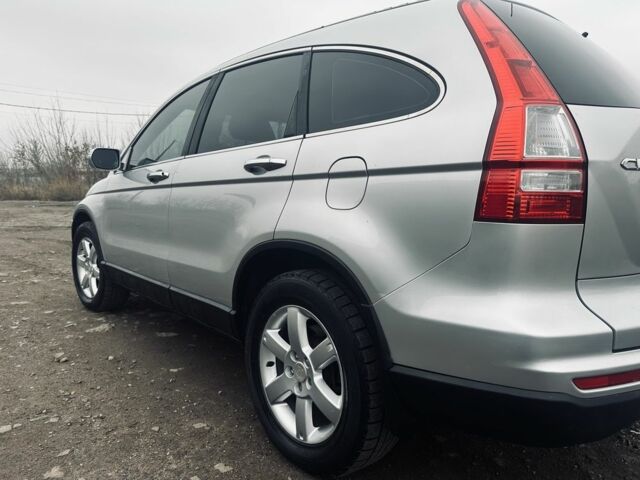 Сірий Хонда СРВ, об'ємом двигуна 2.4 л та пробігом 178 тис. км за 10800 $, фото 5 на Automoto.ua