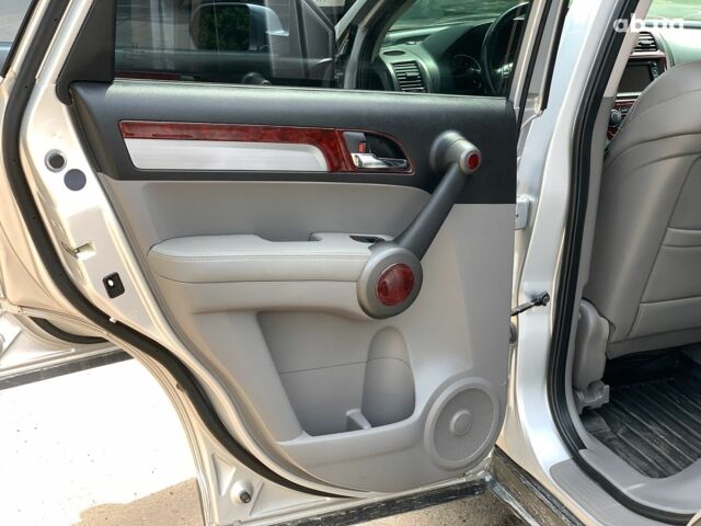 Серый Хонда СРВ, объемом двигателя 2.4 л и пробегом 128 тыс. км за 14390 $, фото 16 на Automoto.ua