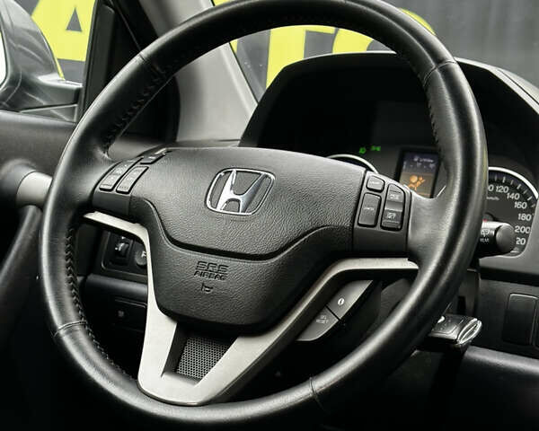 Серый Хонда СРВ, объемом двигателя 2.2 л и пробегом 243 тыс. км за 12100 $, фото 19 на Automoto.ua