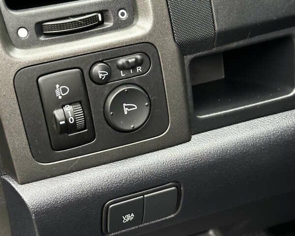 Серый Хонда СРВ, объемом двигателя 2.2 л и пробегом 243 тыс. км за 12100 $, фото 8 на Automoto.ua