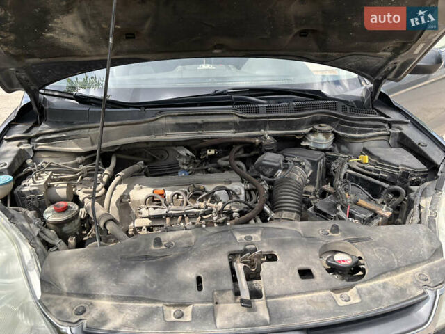 Сірий Хонда СРВ, об'ємом двигуна 2.35 л та пробігом 190 тис. км за 12200 $, фото 7 на Automoto.ua