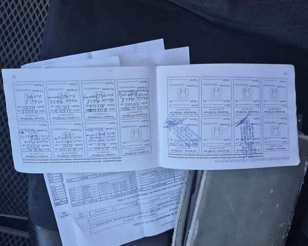 Серый Хонда СРВ, объемом двигателя 2.35 л и пробегом 178 тыс. км за 13600 $, фото 29 на Automoto.ua