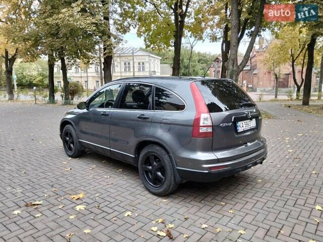 Серый Хонда СРВ, объемом двигателя 2.36 л и пробегом 204 тыс. км за 11000 $, фото 6 на Automoto.ua