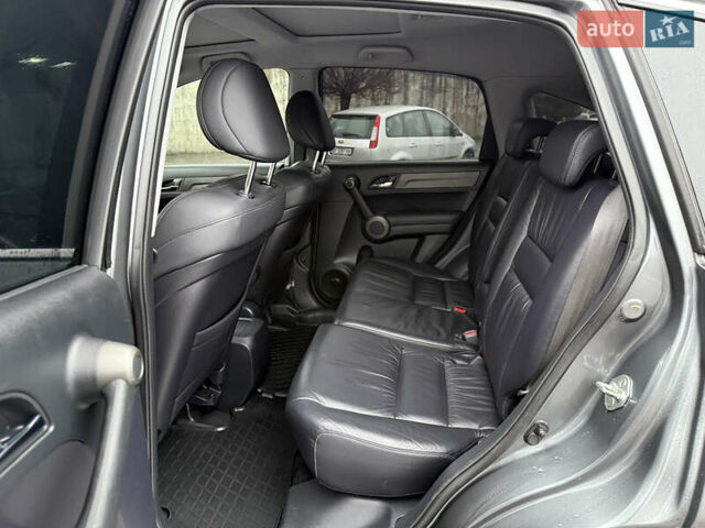 Сірий Хонда СРВ, об'ємом двигуна 2.2 л та пробігом 275 тис. км за 13850 $, фото 45 на Automoto.ua