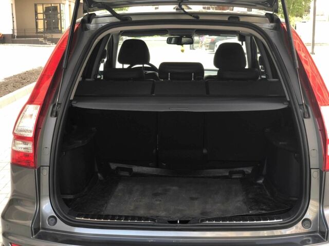 Серый Хонда СРВ, объемом двигателя 2.2 л и пробегом 210 тыс. км за 15750 $, фото 6 на Automoto.ua