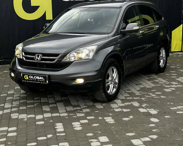 Серый Хонда СРВ, объемом двигателя 2.2 л и пробегом 243 тыс. км за 12100 $, фото 1 на Automoto.ua