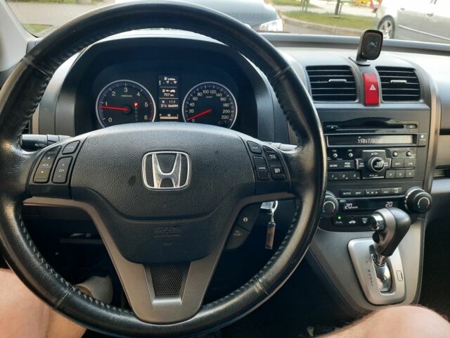 Серый Хонда СРВ, объемом двигателя 2.2 л и пробегом 265 тыс. км за 13000 $, фото 4 на Automoto.ua