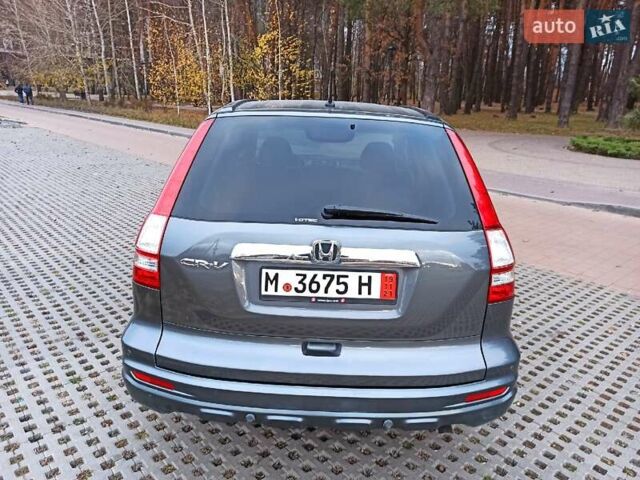 Серый Хонда СРВ, объемом двигателя 2.2 л и пробегом 175 тыс. км за 15450 $, фото 7 на Automoto.ua