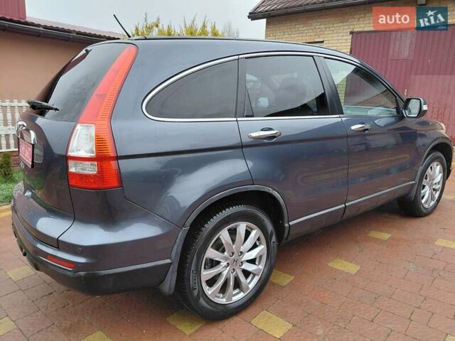 Серый Хонда СРВ, объемом двигателя 2.2 л и пробегом 275 тыс. км за 12400 $, фото 3 на Automoto.ua