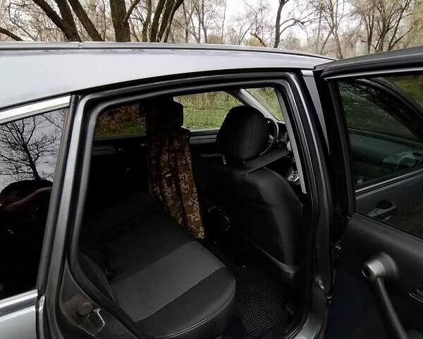 Сірий Хонда СРВ, об'ємом двигуна 2.36 л та пробігом 204 тис. км за 10700 $, фото 9 на Automoto.ua