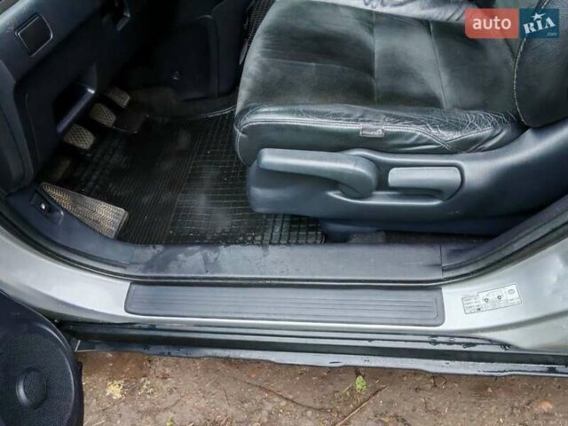 Серый Хонда СРВ, объемом двигателя 2.2 л и пробегом 251 тыс. км за 13700 $, фото 19 на Automoto.ua