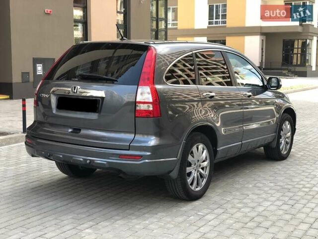 Серый Хонда СРВ, объемом двигателя 2.2 л и пробегом 174 тыс. км за 15499 $, фото 7 на Automoto.ua