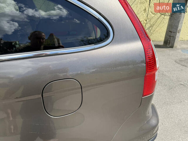 Серый Хонда СРВ, объемом двигателя 2.4 л и пробегом 160 тыс. км за 11000 $, фото 17 на Automoto.ua