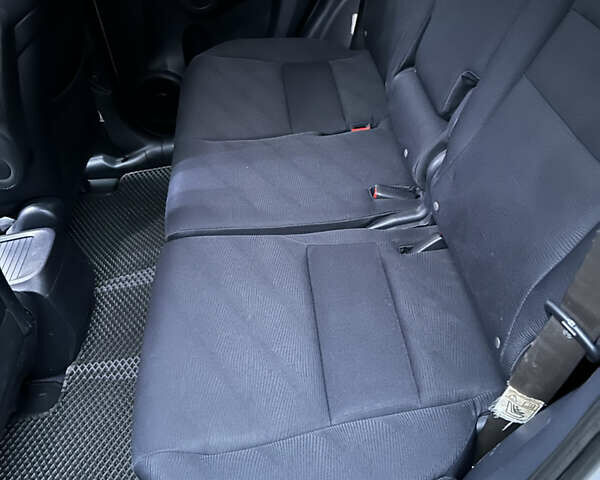 Серый Хонда СРВ, объемом двигателя 2 л и пробегом 300 тыс. км за 14500 $, фото 18 на Automoto.ua