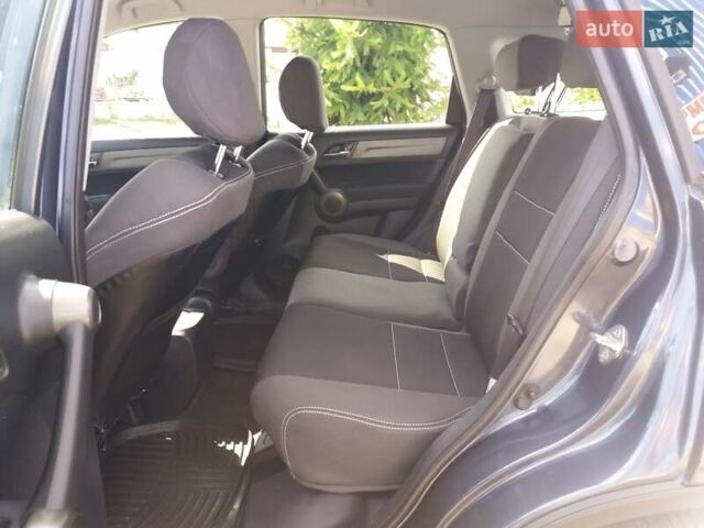 Серый Хонда СРВ, объемом двигателя 2 л и пробегом 118 тыс. км за 14200 $, фото 38 на Automoto.ua