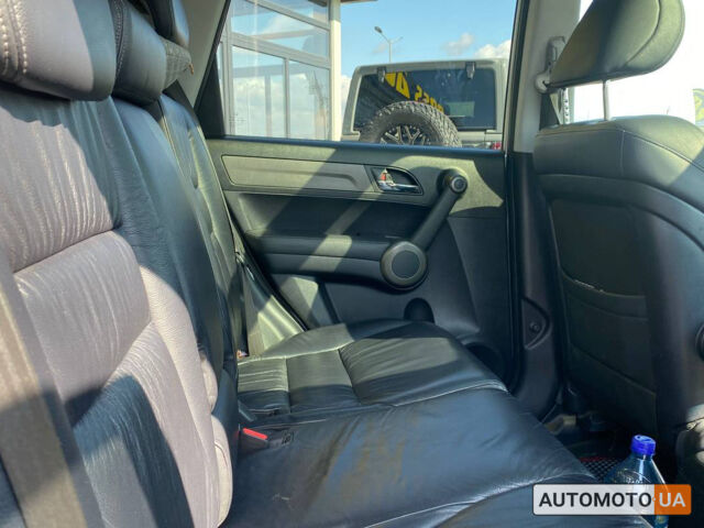 Сірий Хонда СРВ, об'ємом двигуна 2.2 л та пробігом 196 тис. км за 15000 $, фото 25 на Automoto.ua