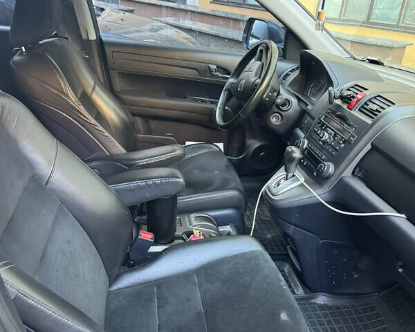 Сірий Хонда СРВ, об'ємом двигуна 2.2 л та пробігом 314 тис. км за 12900 $, фото 7 на Automoto.ua