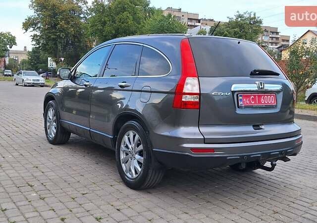 Серый Хонда СРВ, объемом двигателя 2.2 л и пробегом 250 тыс. км за 12900 $, фото 44 на Automoto.ua