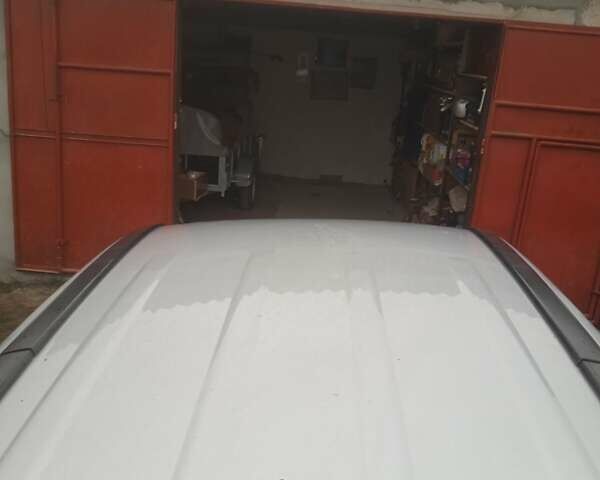 Серый Хонда СРВ, объемом двигателя 2.2 л и пробегом 222 тыс. км за 11000 $, фото 2 на Automoto.ua