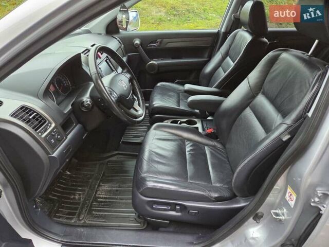 Сірий Хонда СРВ, об'ємом двигуна 2.2 л та пробігом 240 тис. км за 13700 $, фото 26 на Automoto.ua