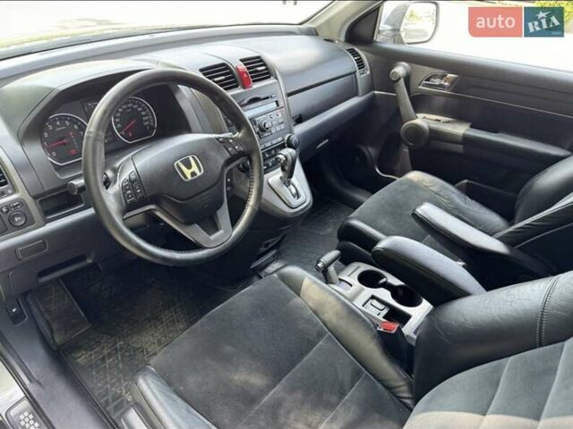 Хонда СРВ 2011 в Львове на Automoto.ua Серый Хонда СРВ, объемом двигателя 2.35 л и пробегом 216 тыс. км за 13500 $, фото 10 на Automoto.ua