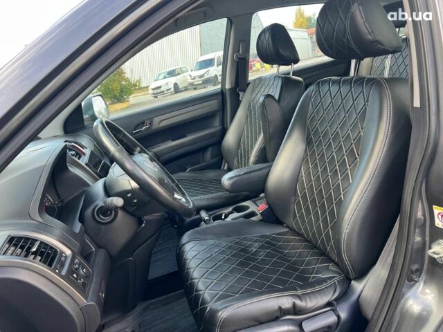 Хонда СРВ 2011 в Львове на Automoto.ua Серый Хонда СРВ, объемом двигателя 2 л и пробегом 164 тыс. км за 13590 $, фото 17 на Automoto.ua