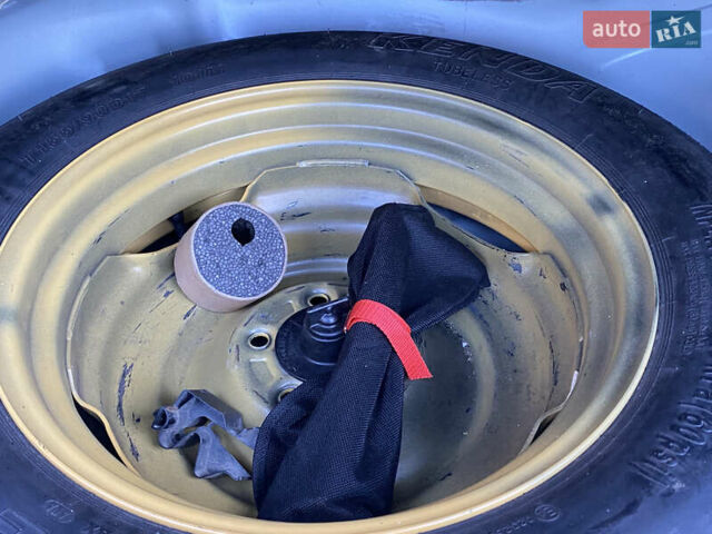 Серый Хонда СРВ, объемом двигателя 2.2 л и пробегом 238 тыс. км за 12999 $, фото 15 на Automoto.ua