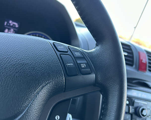 Сірий Хонда СРВ, об'ємом двигуна 2.2 л та пробігом 175 тис. км за 13999 $, фото 89 на Automoto.ua