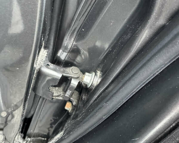 Серый Хонда СРВ, объемом двигателя 2 л и пробегом 223 тыс. км за 11950 $, фото 45 на Automoto.ua