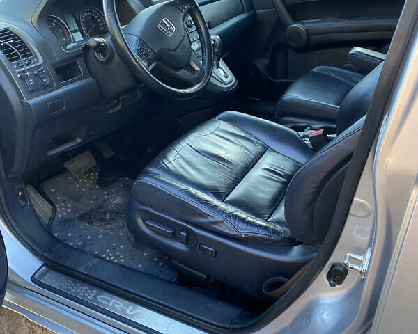 Серый Хонда СРВ, объемом двигателя 2.2 л и пробегом 238 тыс. км за 12999 $, фото 35 на Automoto.ua