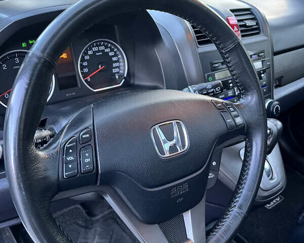 Хонда СРВ 2011 в Черновцах на Automoto.ua Серый Хонда СРВ, объемом двигателя 2.2 л и пробегом 218 тыс. км за 13990 $, фото 14 на Automoto.ua