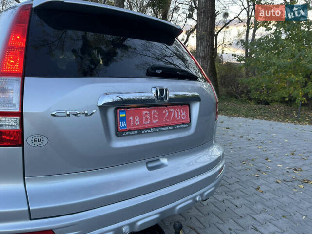 Хонда СРВ 2011 в Черновцах на Automoto.ua Серый Хонда СРВ, объемом двигателя 2.2 л и пробегом 218 тыс. км за 13990 $, фото 7 на Automoto.ua