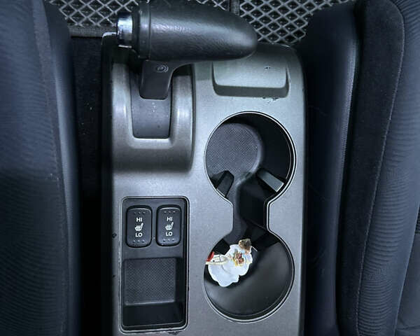 Серый Хонда СРВ, объемом двигателя 2 л и пробегом 300 тыс. км за 14500 $, фото 15 на Automoto.ua