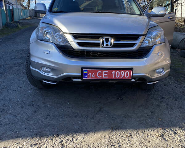 Серый Хонда СРВ, объемом двигателя 2.2 л и пробегом 238 тыс. км за 12999 $, фото 2 на Automoto.ua