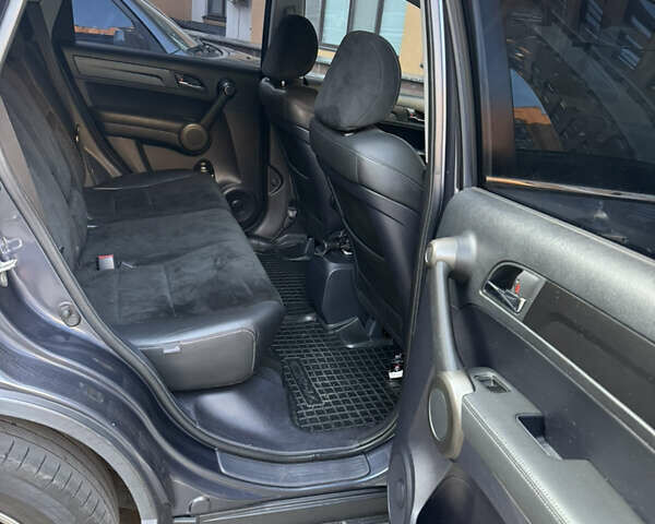 Сірий Хонда СРВ, об'ємом двигуна 2.2 л та пробігом 314 тис. км за 12900 $, фото 9 на Automoto.ua