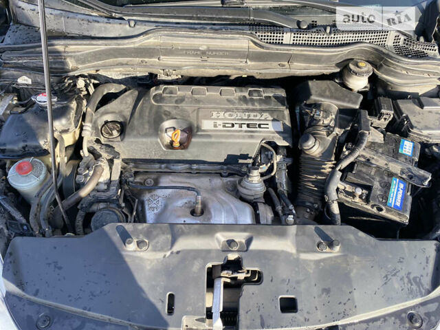 Сірий Хонда СРВ, об'ємом двигуна 2.2 л та пробігом 194 тис. км за 14450 $, фото 16 на Automoto.ua