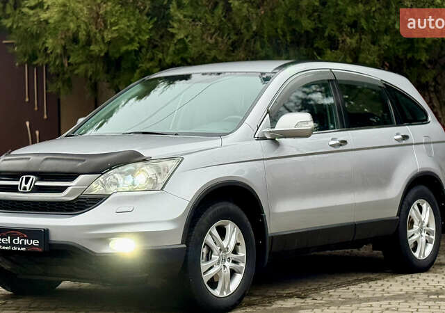 Серый Хонда СРВ, объемом двигателя 2 л и пробегом 175 тыс. км за 12299 $, фото 3 на Automoto.ua