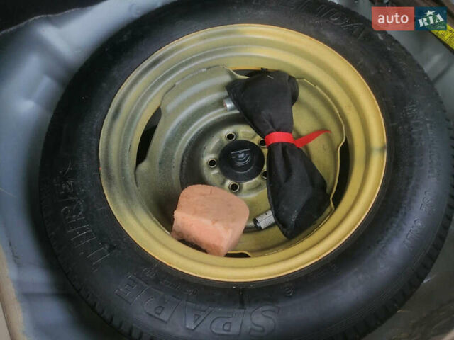 Сірий Хонда СРВ, об'ємом двигуна 2.2 л та пробігом 233 тис. км за 12750 $, фото 16 на Automoto.ua