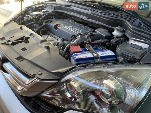 Серый Хонда СРВ, объемом двигателя 2.2 л и пробегом 238 тыс. км за 12999 $, фото 41 на Automoto.ua