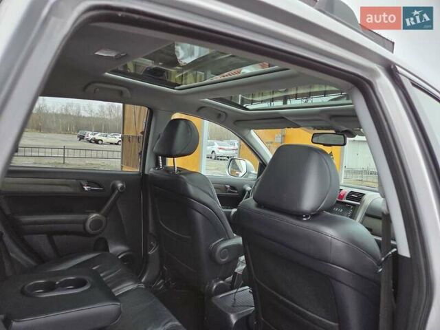 Сірий Хонда СРВ, об'ємом двигуна 2.2 л та пробігом 240 тис. км за 13700 $, фото 41 на Automoto.ua