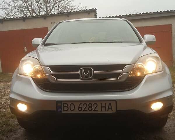 Серый Хонда СРВ, объемом двигателя 2.2 л и пробегом 222 тыс. км за 11000 $, фото 9 на Automoto.ua