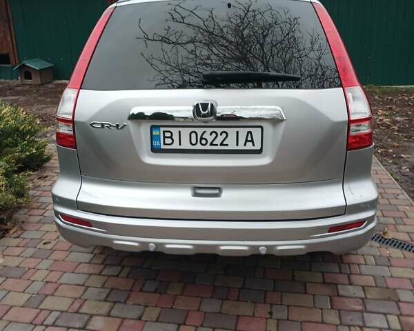 Серый Хонда СРВ, объемом двигателя 2.2 л и пробегом 266 тыс. км за 14500 $, фото 2 на Automoto.ua