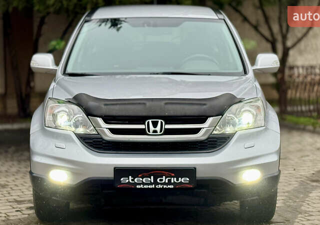 Серый Хонда СРВ, объемом двигателя 2 л и пробегом 175 тыс. км за 12299 $, фото 1 на Automoto.ua